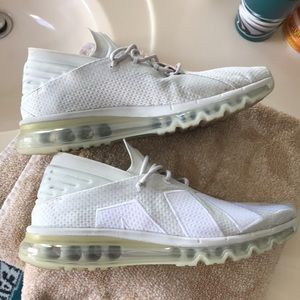 Nike Air Max flair